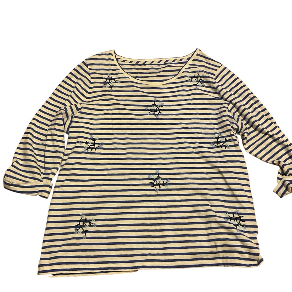 Talbots magical stripe with embroidered flowers 3/4 sleeve blouse 100% cotton